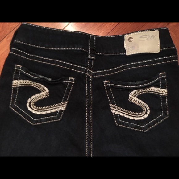 Silver Jeans Suki Bermuda Jean Shorts Size 26 - Picture 7 of 8